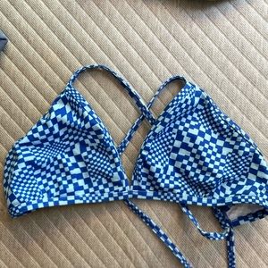 Jolyn Triangle top limited print size D